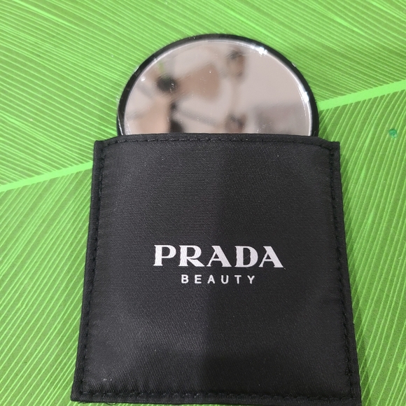 Hand mirror 🪞 ✨️ - Picture 4 of 4